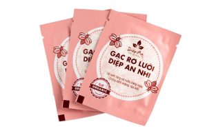 Gạc rơ lưỡi Diệp An Nhi